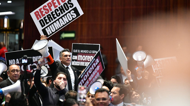 Arremete Alito a Morena: Narcodictadura