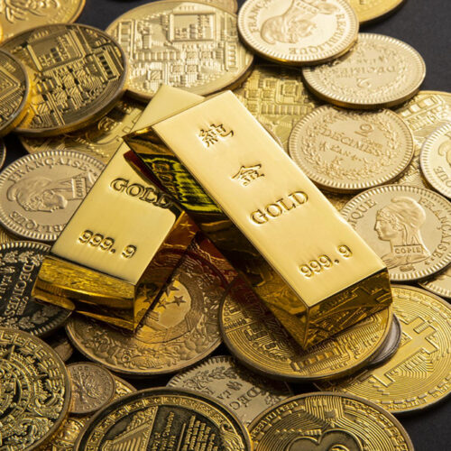 El oro se mantiene firme sobre los cinco mil dólares en un clima de incertidumbre global