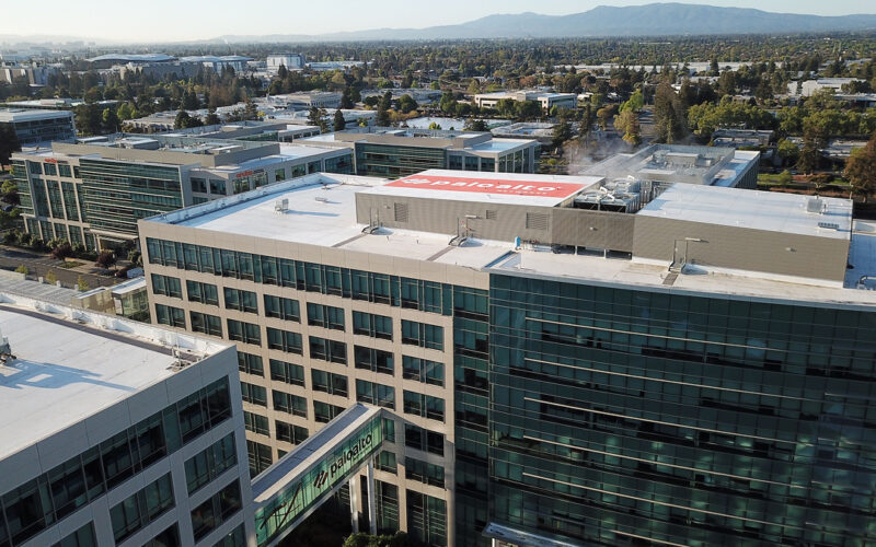 Palo Alto Networks asegura la era de la IA con la compra de CyberArk