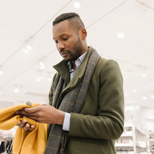 Personalización y nuevos modelos de negocio ante la piratería en el retail de lujo