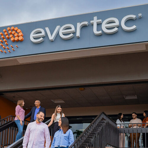 Evertec alcanza ingresos récord en 2025 impulsado por su expansión regional