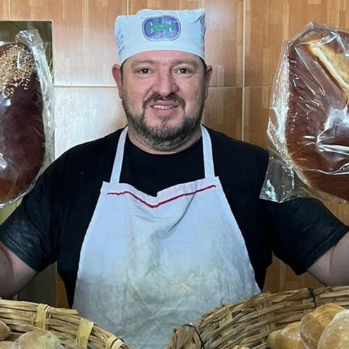 JLaen Tradicional lleva el sabor de Hidalgo a CDMX con sus icónicos cocoles gigantes