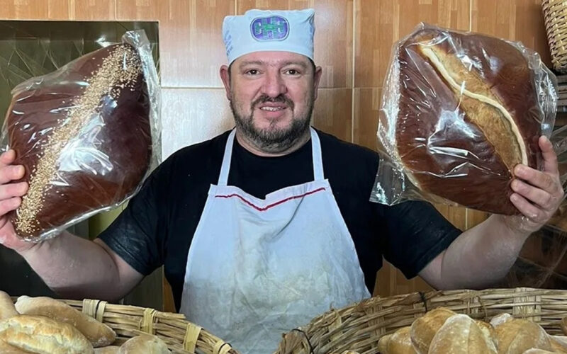 JLaen Tradicional lleva el sabor de Hidalgo a CDMX con sus icónicos cocoles gigantes