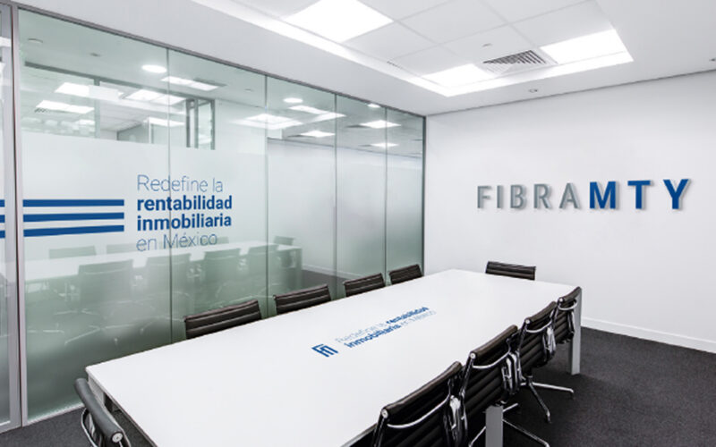 Fitch Ratings eleva a Positiva la Perspectiva de Fibra MTY