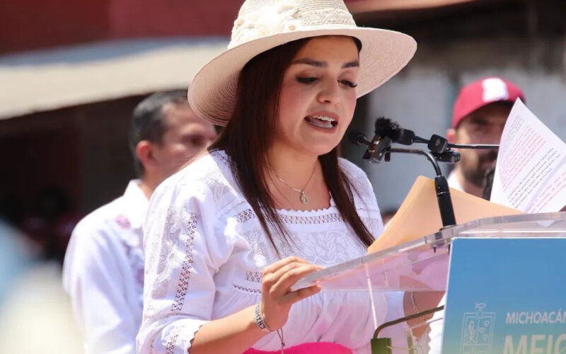 Grecia Quiroz no necesita partidos