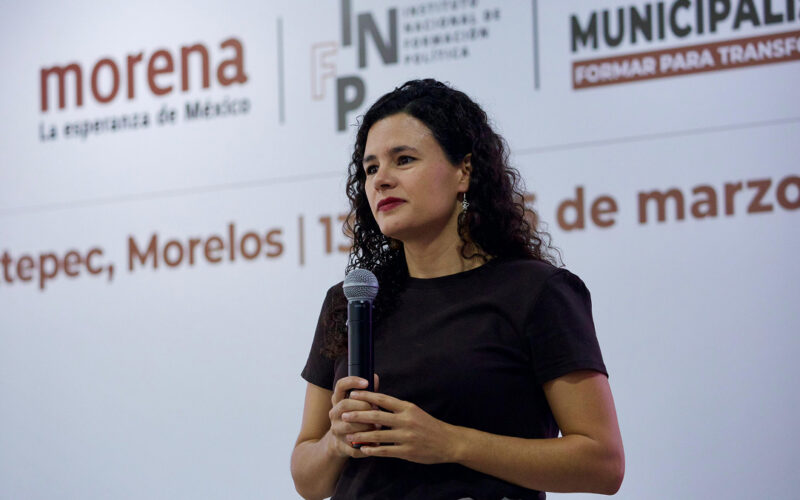Adiós Luisa María Alcalde y Andy