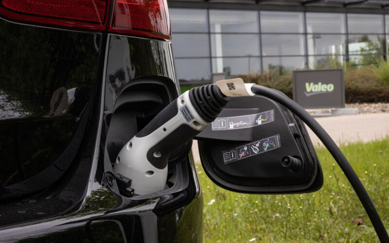 Valeo consolida su ruta hacia las cero emisiones con avances clave en México