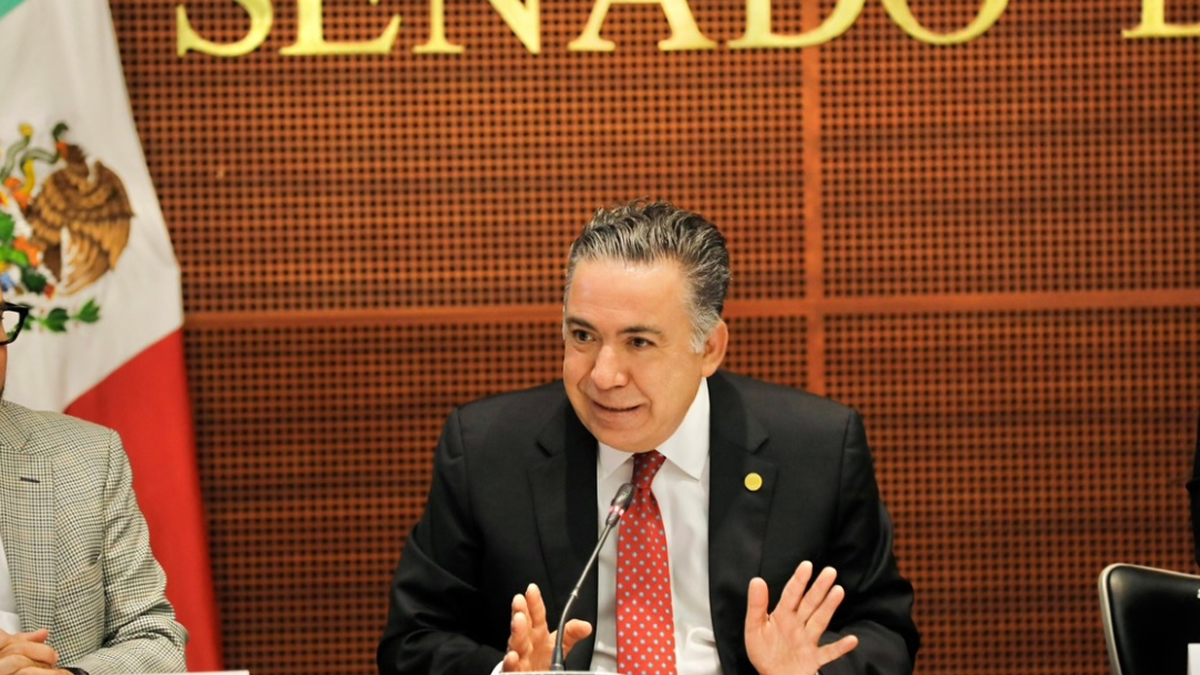 Licencia electrónica y no llegó Inzunza