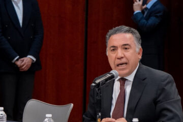 Enrique Inzunza y su perverso juego de escondidillas para ganar tiempo