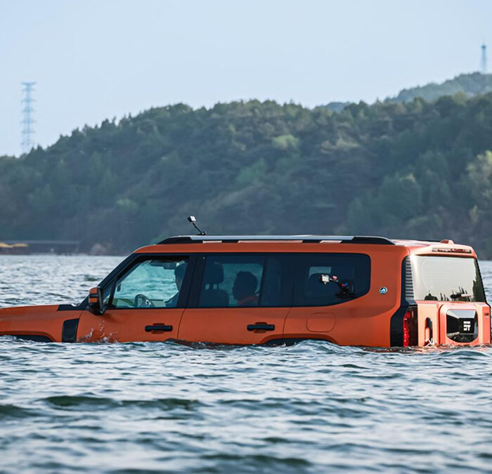 G700 revoluciona el off-road extremo con tecnología anfibia GAIA Ark Tech