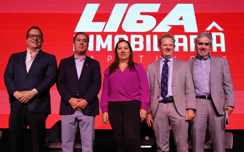 Líderes inmobiliarios trazan la ruta de la vivienda adecuada en México