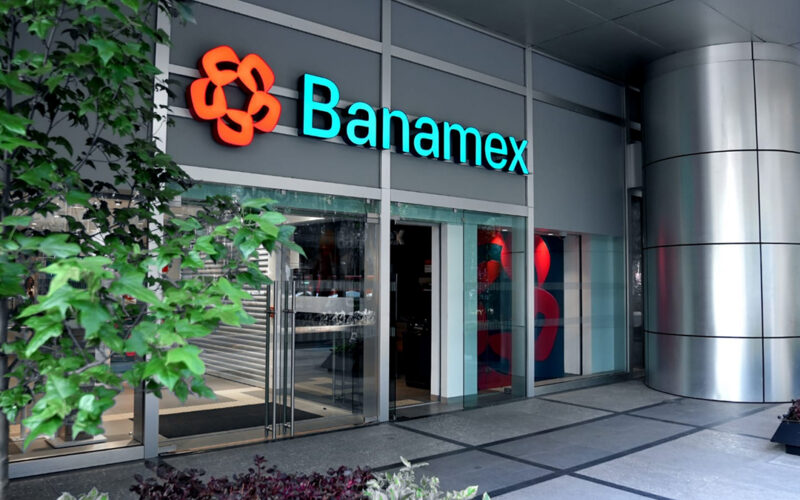 Llegada de Marcelo Hernández a la dirección de seguros Banamex