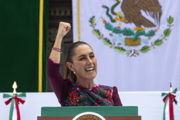 Sheinbaum se “amarra el dedo” con Trump; ¿quién es el jefe de la ultraderecha norteamericana?
