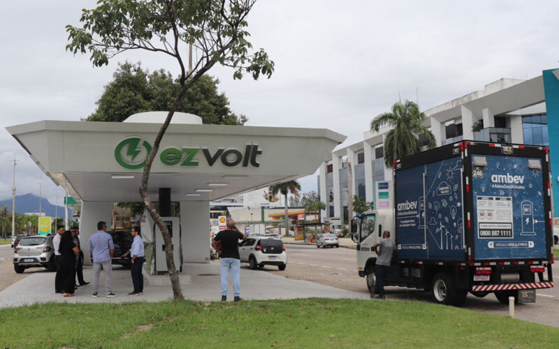 Inversión millonaria para recarga de vehículos eléctricos en Colombia