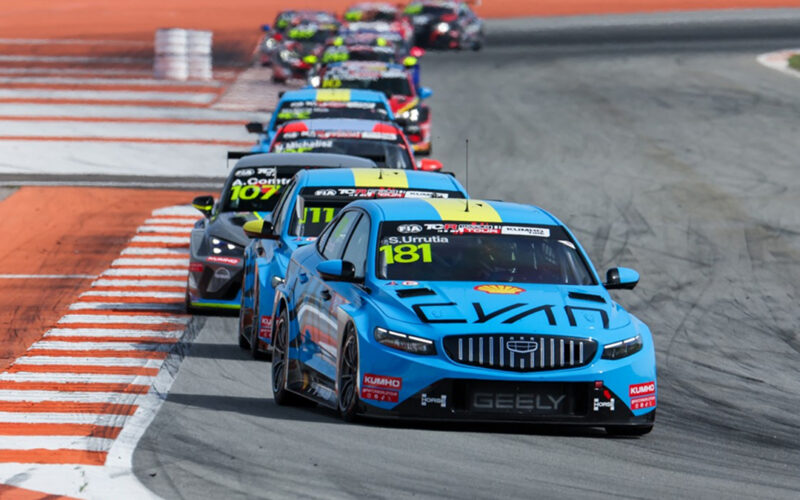 Histórico triplete de Geely en el FIA TCR World Tour de Valencia