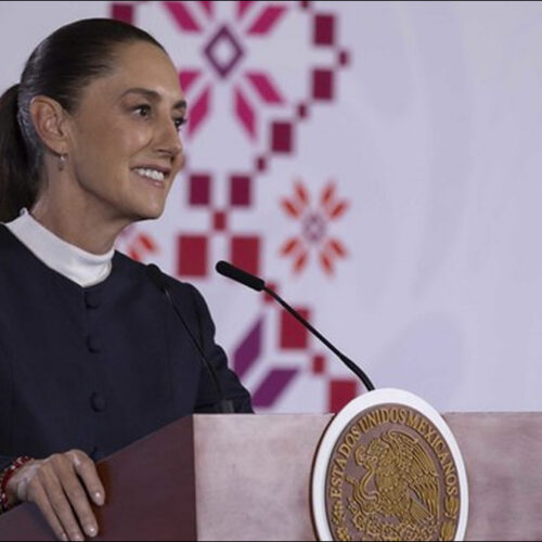 Morena y Palacio Nacional alistan candados y tapones contra oposición; Sheinbaum, en “baño masiosare”