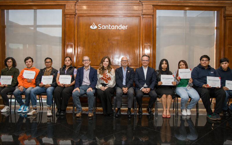 Impulso a la educación superior mediante el programa Tuiio te acompaña