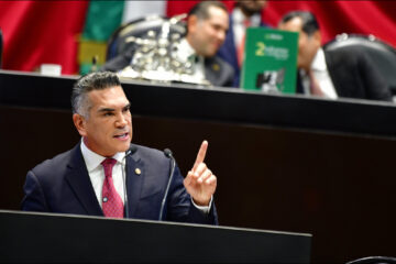 Ayer no fue el día de la presidenta; “esta lucha está ganada y nuestra obligación es resistir”: Alito Moreno