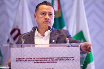 Beatriz Mojica a Guerrero y Carlos Torres a Michoacán
