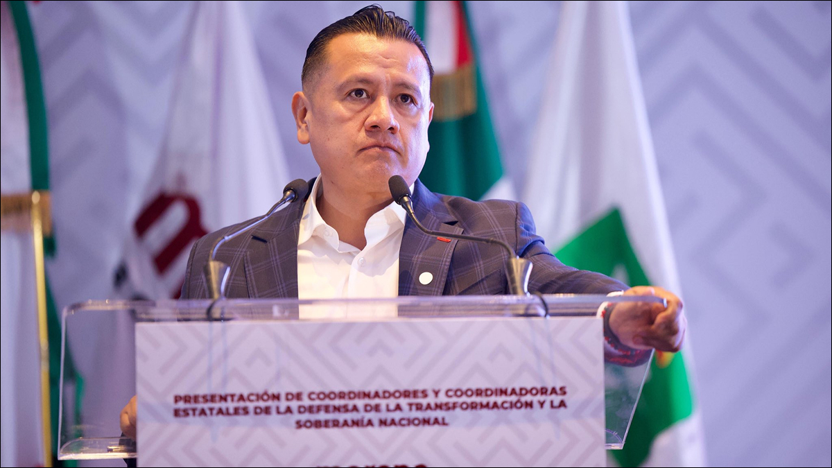 Beatriz Mojica a Guerrero y Carlos Torres a Michoacán
