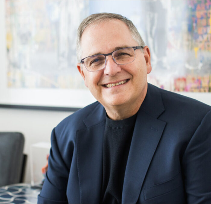 Renovacion directiva en Dolby Laboratories