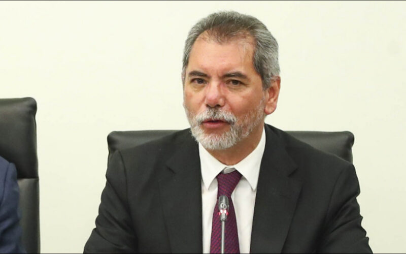 Apuesta Hacienda por apretar evasión fiscal 2027