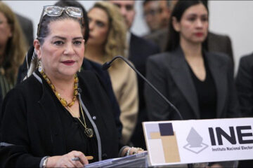 Contratos millonarios al Chofer del INE, cinismo puro
