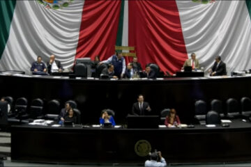 Aprobación de Ley de Ingresos, para poder seguir comprando el voto