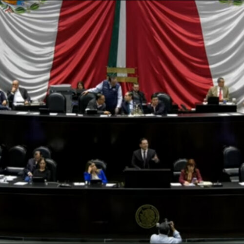Aprobación de Ley de Ingresos, para poder seguir comprando el voto